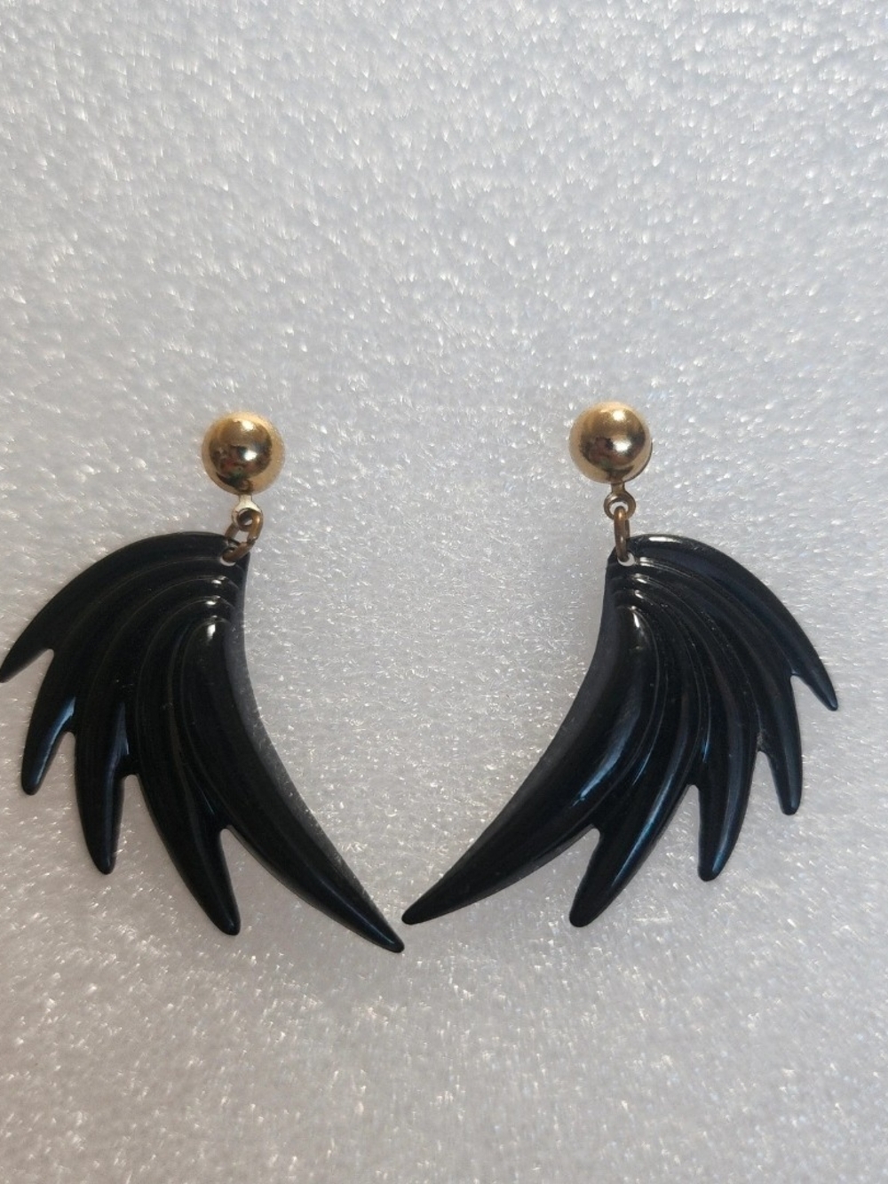 Vintage 1980s Black Statement Dangle Earrings Gold Tone Pierced Retro
